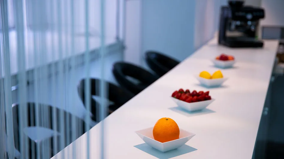 Bar mit Obst im Greenbox-Bereich