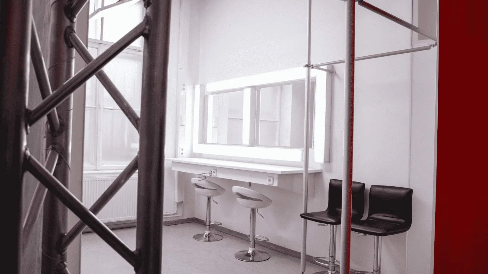 Schminkplatz im Studio Rot